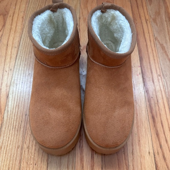 Platform Ankle Shearling Boot Size 7 - Picture 9 of 9